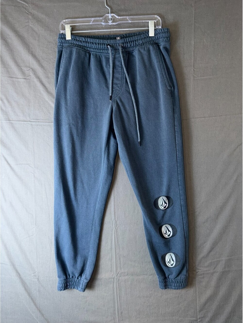 Volcom Men’s Small Blue Jogger Sweatpants Cuffed Ankle Logo Patch Casual Pants
